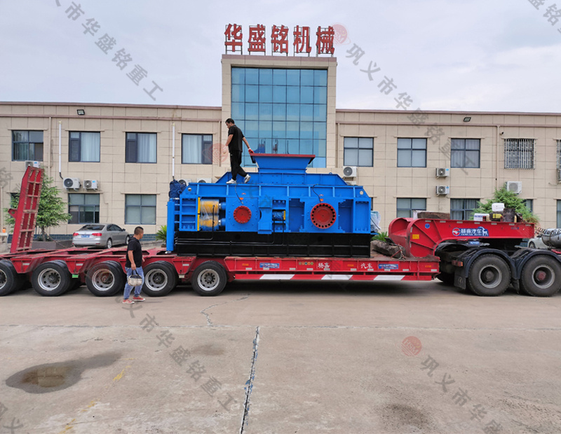 小型碳素破碎機型號參數(shù)表，生產(chǎn)優(yōu)勢有哪些？