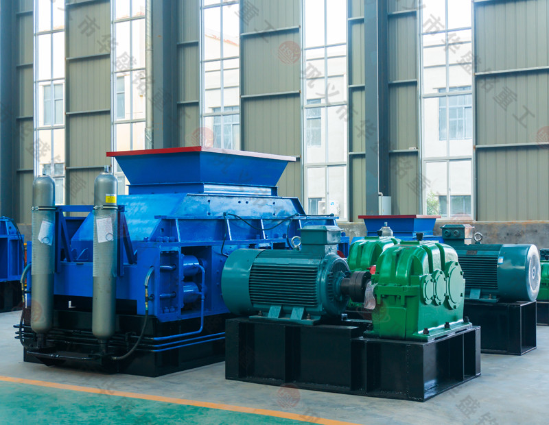 時產(chǎn)50噸河卵石對輥破碎機(jī)價格是多少？廠家如何選擇？